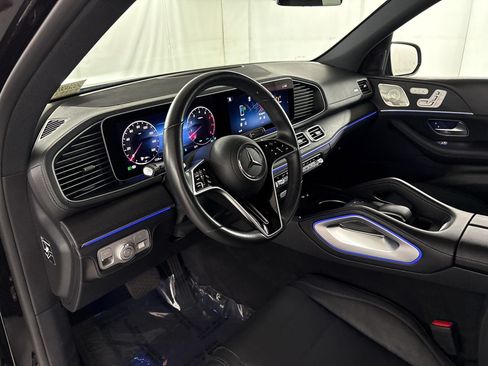 Certified 2024 Mercedes-Benz GLE 450 4MATIC image 4