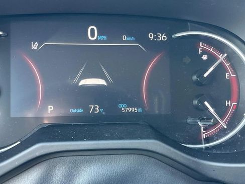 Used 2024 Toyota RAV4 LE AWD/4WD image 39