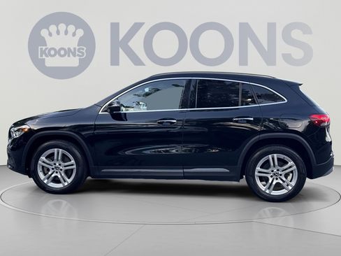 Certified 2021 Mercedes-Benz GLA 250 4MATIC w/ Premium Package image 7