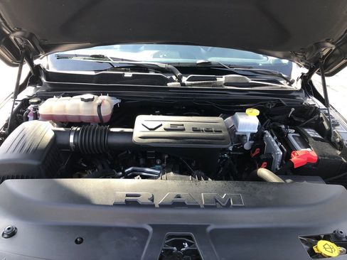 Certified 2022 RAM 1500 Big Horn AWD/4WD image 17
