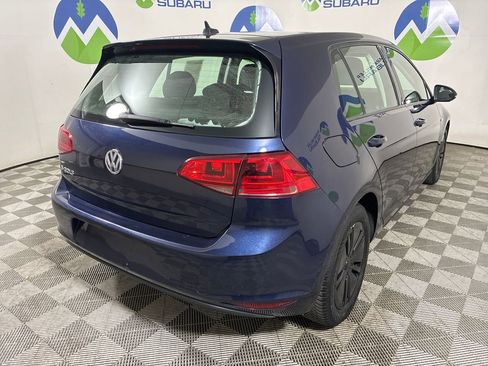 Used 2016 Volkswagen e-Golf SE w/ DC Fast Charging Package image 11