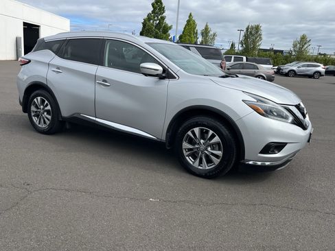 Used 2018 Nissan Murano SL w/ Moonroof Package AWD/4WD image 7
