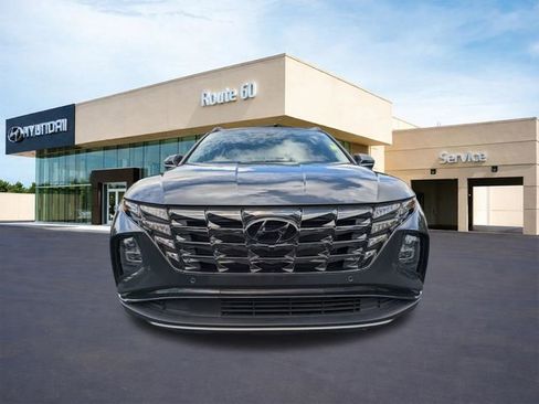 Certified 2022 Hyundai Tucson Limited FWD image 9