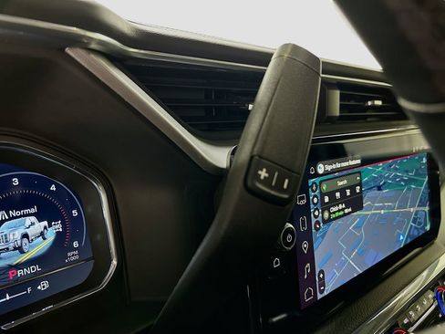 Used 2024 GMC Sierra 2500 Denali w/ Denali Reserve Package image 17