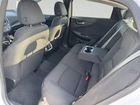 Used 2024 Chevrolet Malibu LT image 26