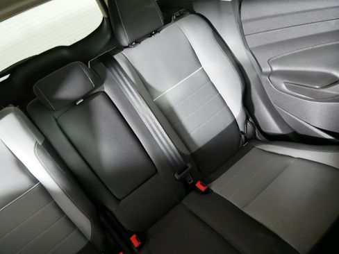 Used 2015 Ford Escape SE AWD/4WD image 14