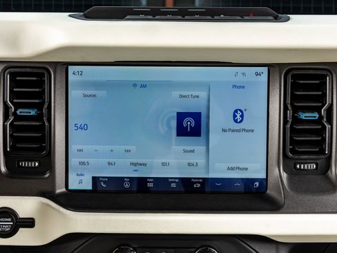 Used 2024 Ford Bronco Wildtrak image 24