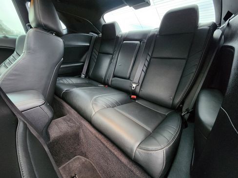 Used 2017 Dodge Challenger SRT Hellcat image 8