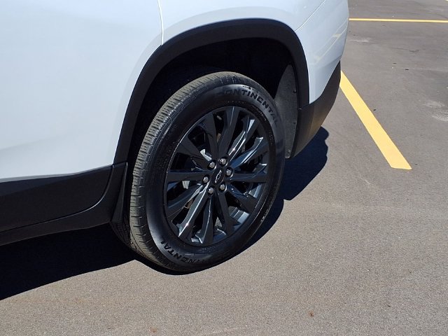 Used 2023 Chevrolet Traverse RS AWD/4WD image 33
