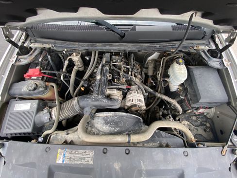 Used 2010 GMC Sierra 2500 SLE w/ SLE Preferred Package image 19