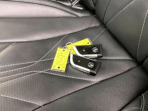 Used 2025 Acura MDX w/ Advance Package image 14