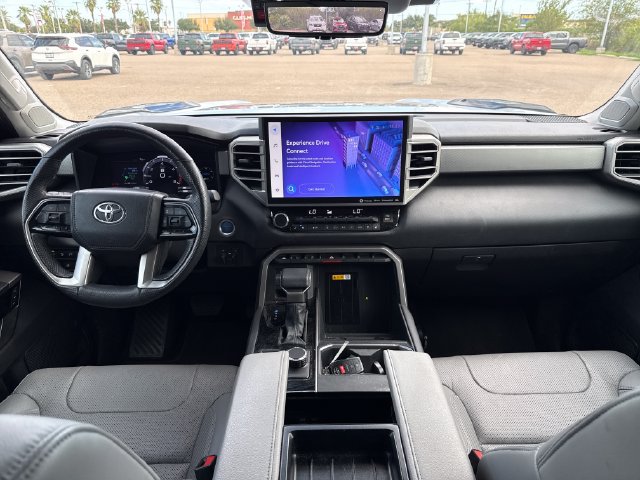 Used 2024 Toyota Tundra Limited AWD/4WD image 12