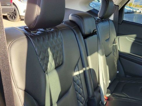 New 2024 Ford Edge Titanium w/ Equipment Group 301A image 15