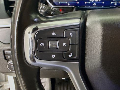 Used 2024 Chevrolet Silverado 2500 LT w/ Convenience Package image 14