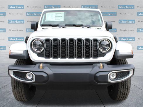 New 2026 Jeep Gladiator Sport AWD/4WD image 3