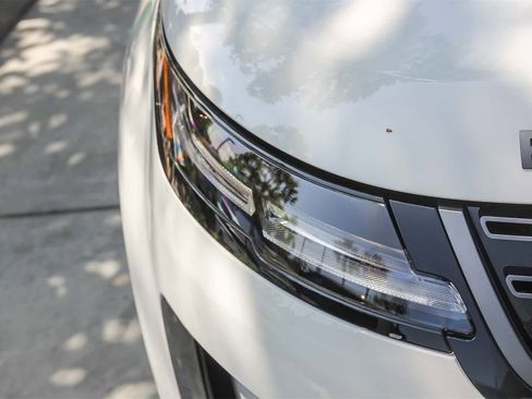 New 2026 Land Rover Range Rover Evoque S image 10