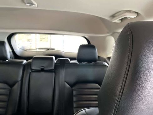 Used 2024 Ford Edge SEL AWD/4WD image 15