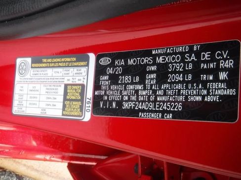 Used 2020 Kia Forte LXS image 43