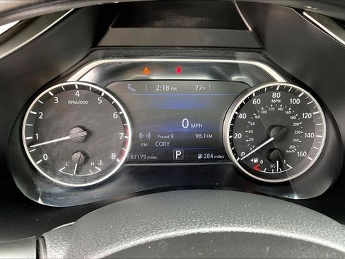 Used 2022 Nissan Murano SV w/ SV Midnight Edition Package AWD/4WD image 13