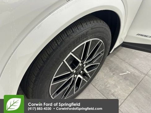 New 2026 Ford Mustang Mach-E Premium image 44