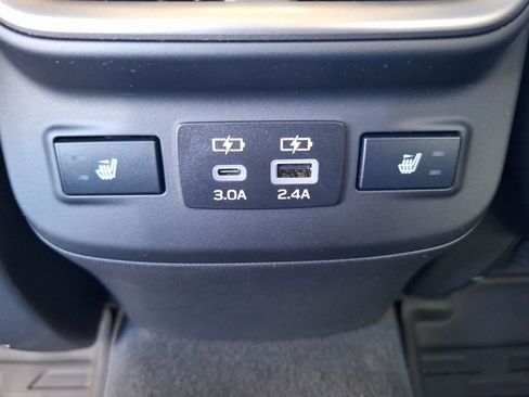 Certified 2025 Subaru Outback Limited w/ Popular Package #2 image 19