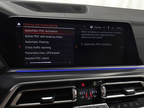 Used 2023 BMW X5 xDrive40i w/ M Sport Package AWD/4WD image 28