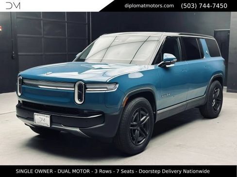 Used 2025 Rivian R1S Adventure AWD/4WD image 1