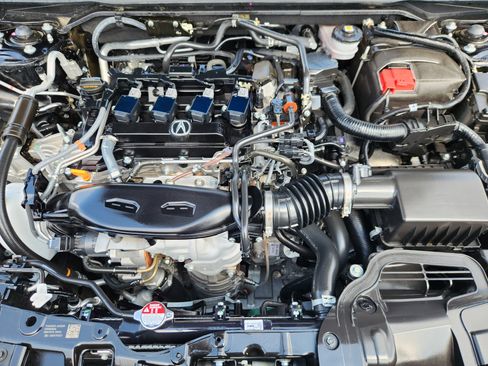 Certified 2025 Acura Integra image 18