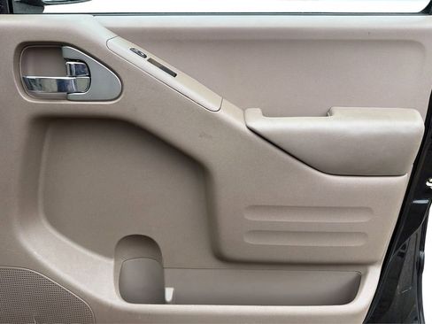 Used 2016 Nissan Frontier SV w/ SV Value Truck Package image 20