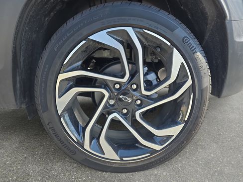 Used 2025 Chevrolet TrailBlazer RS w/ Convenience Package AWD/4WD image 30