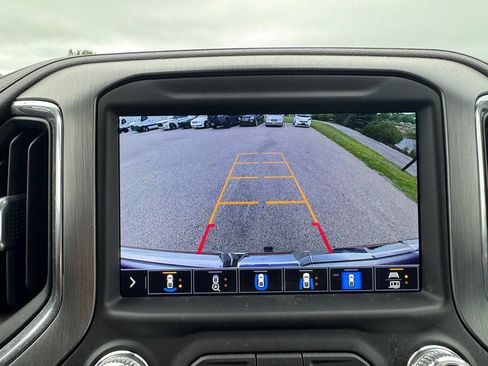 Used 2021 GMC Sierra 1500 Denali w/ Technology Package AWD/4WD image 14