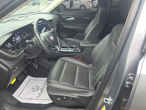 Used 2021 Buick Envision Essence w/ Sport Touring Package FWD image 3