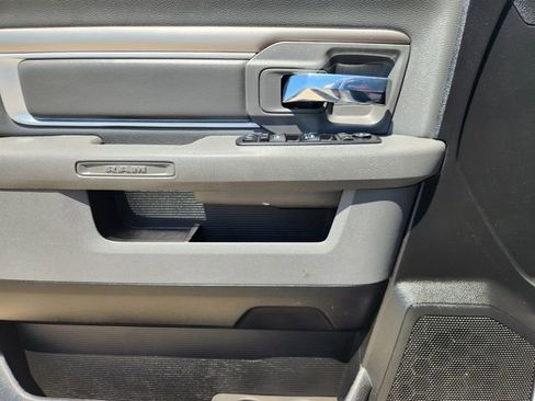 Used 2019 RAM 1500 Classic SLT RWD image 22