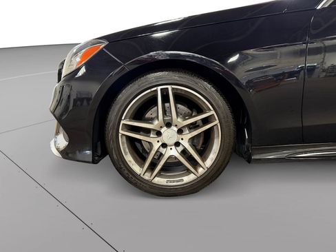 Used 2014 Mercedes-Benz E 350 4MATIC Sedan w/ Premium 1 Package image 12