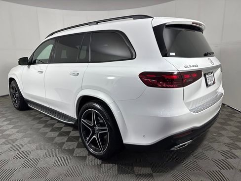 Certified 2025 Mercedes-Benz GLS 450 4MATIC image 4