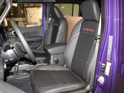 New 2026 Jeep Wrangler Unlimited Rubicon AWD/4WD image 24