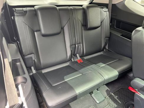 Used 2019 Volkswagen Atlas SE FWD image 18