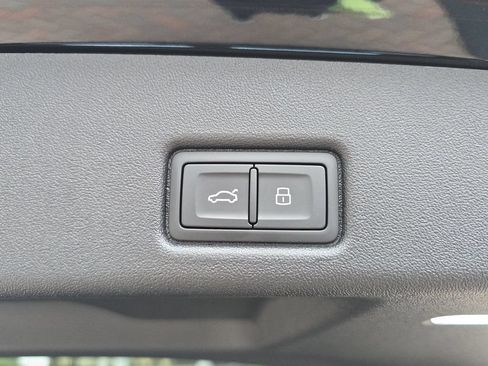 New 2026 Audi Q5 Premium AWD/4WD image 13