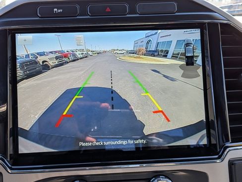 Used 2022 Ford F250 Lariat w/ Chrome Package image 14