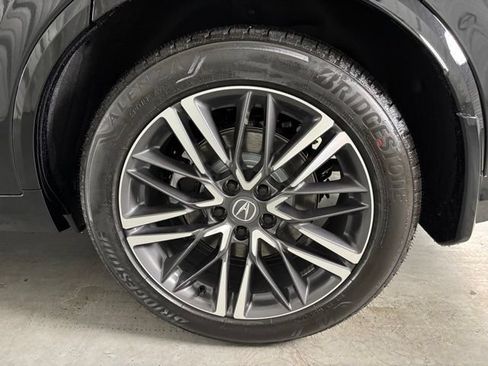 Used 2026 Acura MDX SH-AWD w/ Advance Package image 8