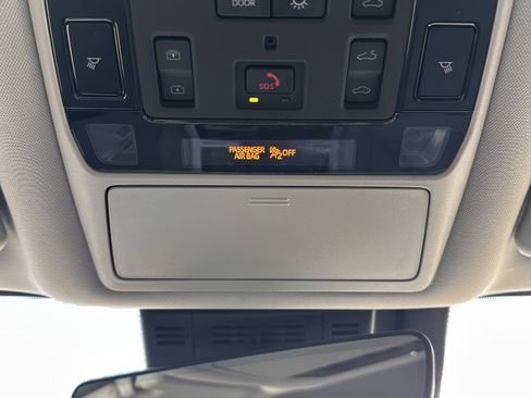 Used 2025 Toyota Grand Highlander AWD Hybrid image 43