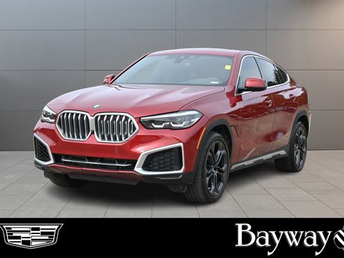 Used 2023 BMW X6 xDrive40i w/ Luxury Seating Package image 1