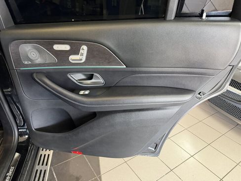 Used 2020 Mercedes-Benz GLS 580 4MATIC image 35