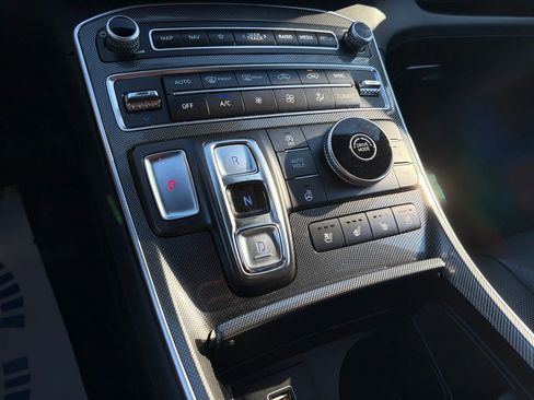 Used 2023 Hyundai Santa Fe Limited image 45