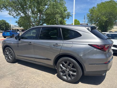 Used 2023 Acura MDX A-Spec image 3