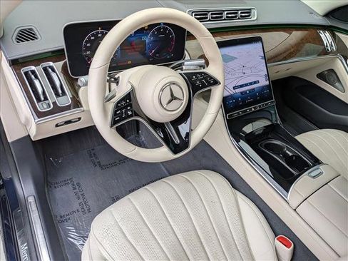 Used 2022 Mercedes-Benz S 500 4MATIC image 10