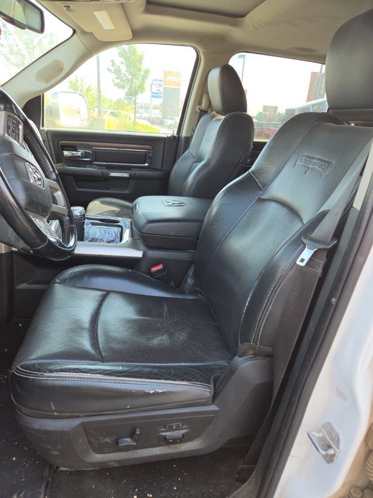 Used 2016 RAM 1500 Laramie AWD/4WD image 5