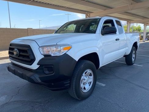 Used 2023 Toyota Tacoma SR RWD image 1
