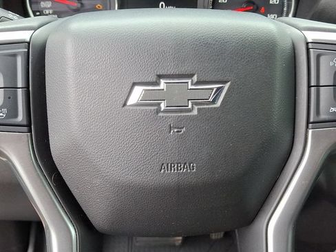 Used 2019 Chevrolet Silverado 1500 LT Trail Boss AWD/4WD image 19