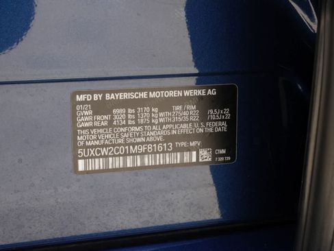Used 2021 BMW X7 xDrive40i w/ M Sport Package AWD/4WD image 25